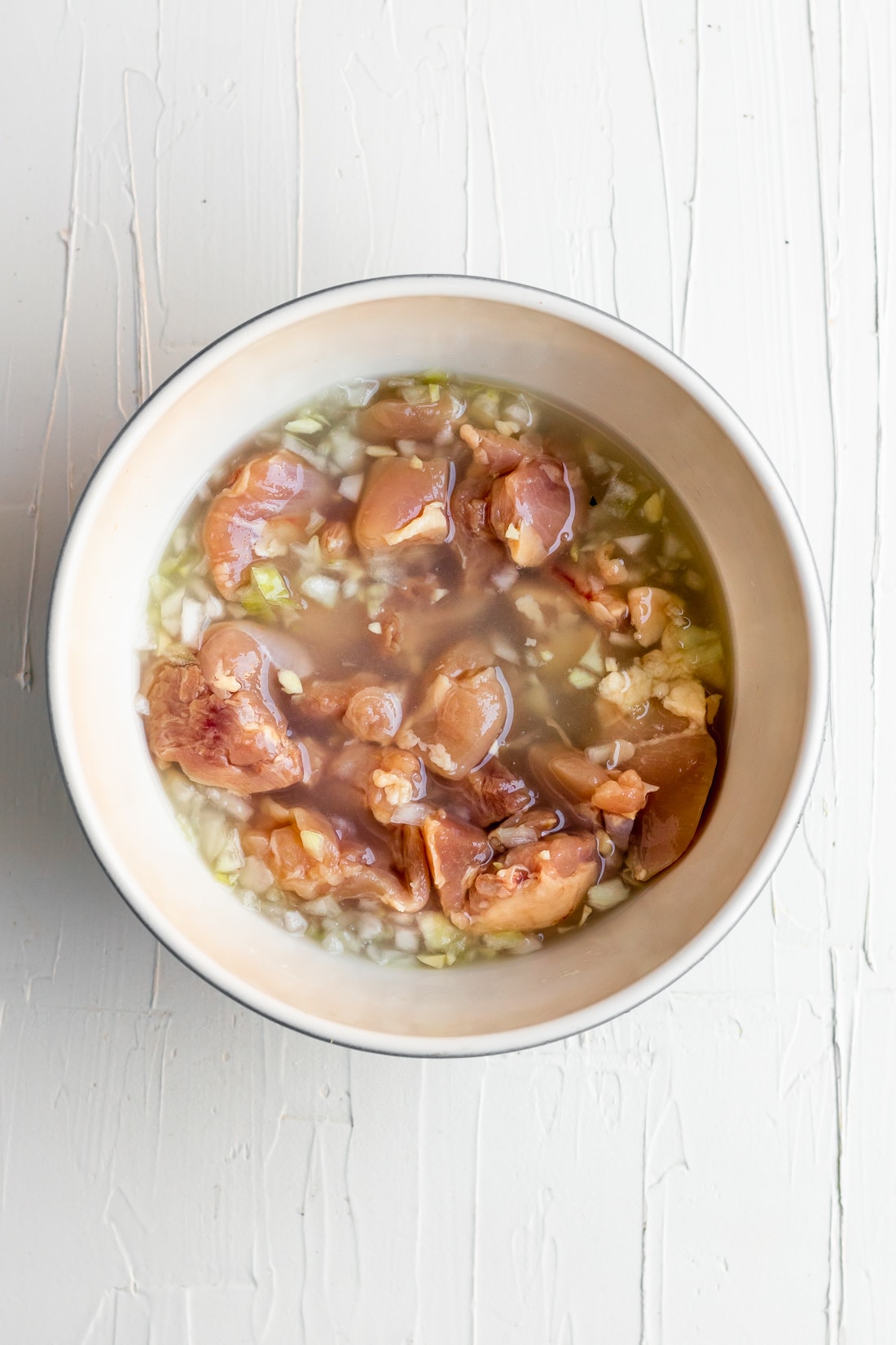 fried chicken chunks marinated in citrus mojo criollo