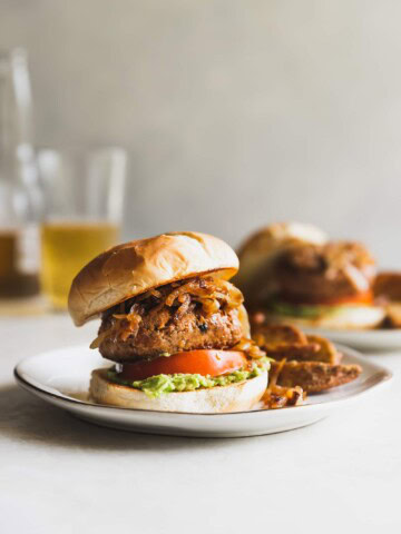 turkey burger recipe with caramelized onions and mashed avocado